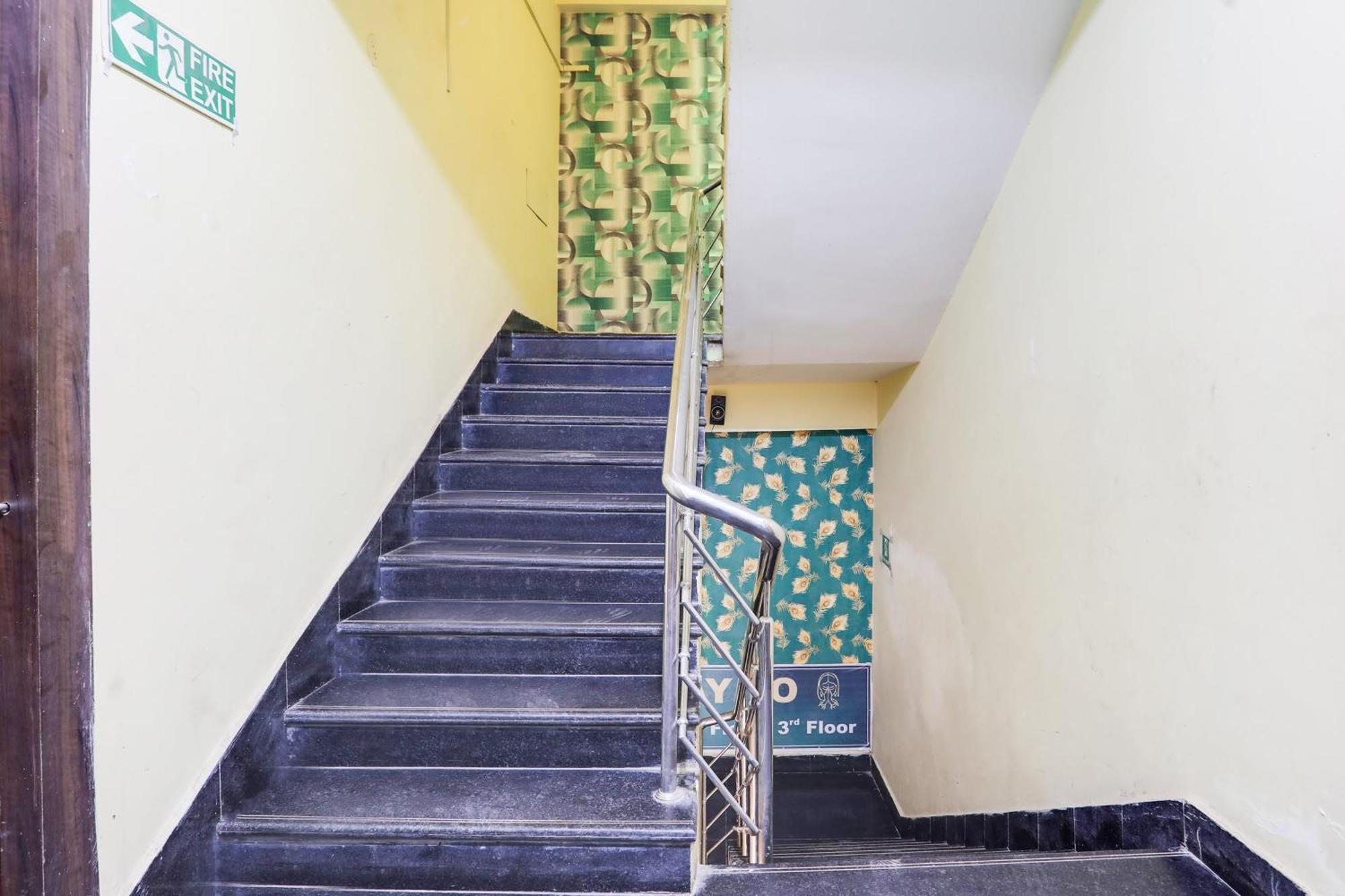 Super Hotel O Janki Path Lekha Nagar Danapur Exterior photo